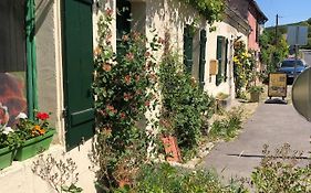 Le Surmelin Bed&Breakfast 'Ombres'