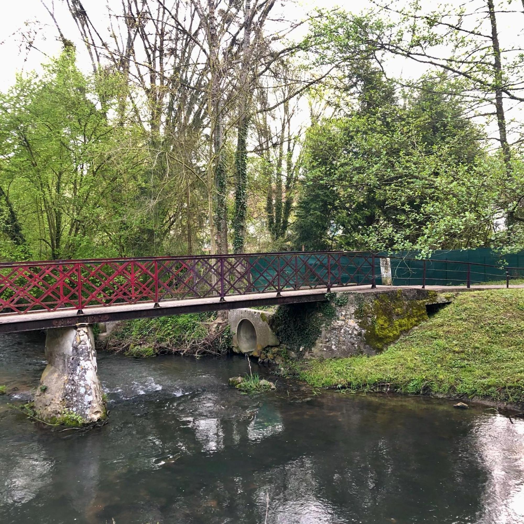 Le Surmelin Bed&Breakfast 'Ombres' Baulne-en-Brie Exterior foto